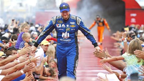 Racing World Reacts To Earnhardt Jrs Retirement Announcement Dale