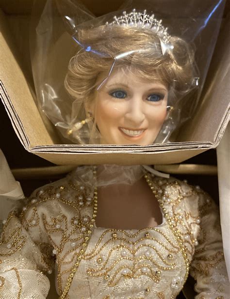 Ashton Drake Lady Diana Visionary Of Style 20” Porcelain Doll Lady Di