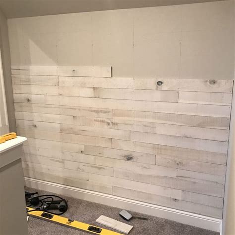 How To Create An Accent Wall Using White Washed Boards 2019 Pallet