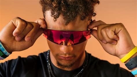 Oakley S Kato Performance Sunglass Is The Brand S Most Advanced Optical Innovation Yet Acquire
