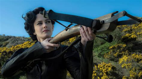 2048x1152 Eva Green In Miss Peregrines Home For Peculiar Children