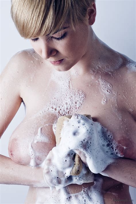 Soapy Sponge Porn Pic Eporner