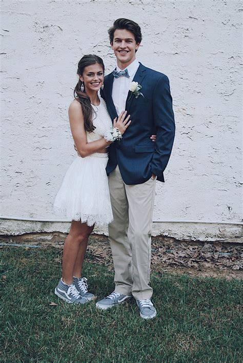 Homecoming Pictures School Dance Ideas High School Dance School Dances Cute Homecoming