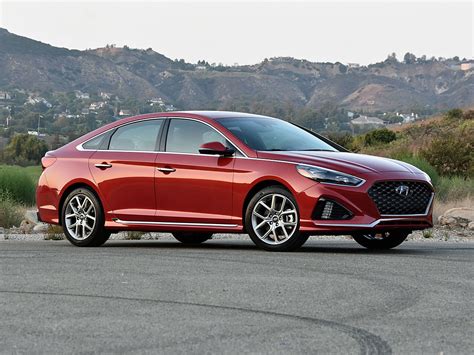 The 2018 hyundai sonata models with internal combustion engines are ready. 2018 Hyundai Sonata Test Drive Review - CarGurus