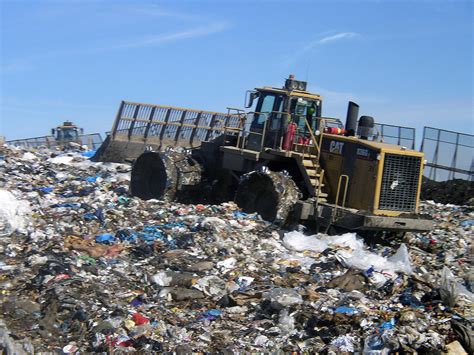 New Plan Wastes No Ideas To Divert Landfill Materials Wglt
