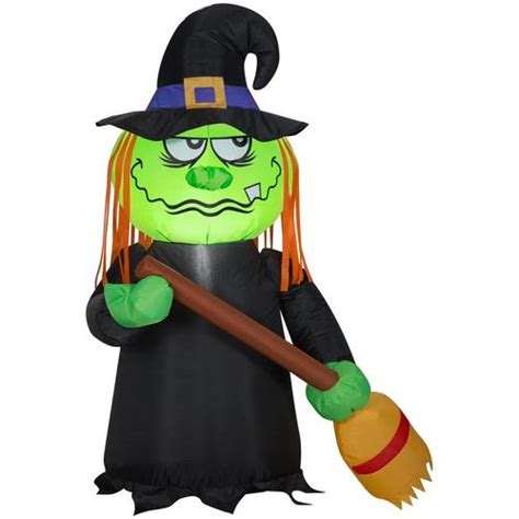 Gemmy 35 Ft X 25 Ft Lighted Witch Halloween Inflatable In The Outdoor