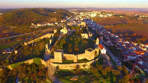 Si reserva con tripadvisor, puede cancelar de forma gratuita hasta 24 horas antes del inicio de la visita para obtener un reembolso completo. Castelo Montemor o Velho | 4k Vídeo Aéreo | Descobrindo Portugal Norte a Sul - YouTube
