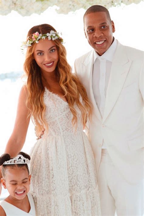 Beyonce Knowles Picture Of Husband Jay Z And Daughter Blue Ivy Dancing