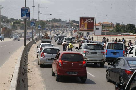 Taxas Do Selo Do Carro Permanecem Inalteradas Rede Angola Notícias Independentes Sobre Angola