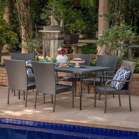 21 Wicker Outdoor Dining Set Washington