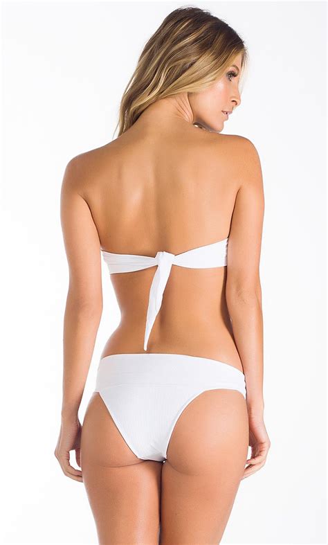 White Textured Bandeau Bikini With Accessory Kiona