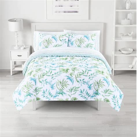 Tones of grey, graphite, and cream complete this bedding collection. Blue & Green Coastal Tropical Beach Palm Leaves QUEEN ...