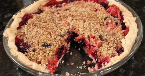 Ever Ready Triple Berry Crumble Pie