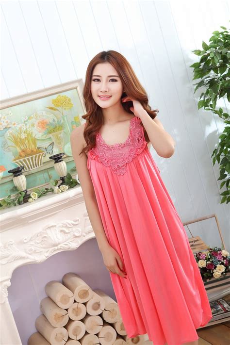 wholesale summer imitation silk stylish spaghetti strap nightgown lace —