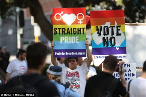 Gay Marriage Supporters Confront Straight Lives Matter Daily Mail