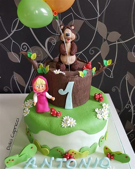 Masha And The Bear Birthday Cake Idee Torta Di Compleanno Torte Di Compleanno Idee Torta