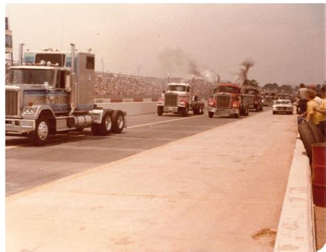 Filming Opening Scene Smokey And The Bandit Ii Gatr 1979 Big Rig Trucks