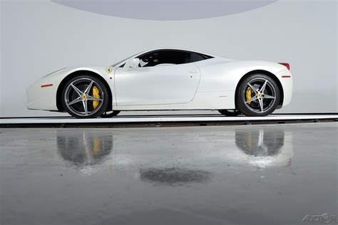 Used Ferrari 458 2013 Ferrari 458 Italia Bianco Italia Expertly