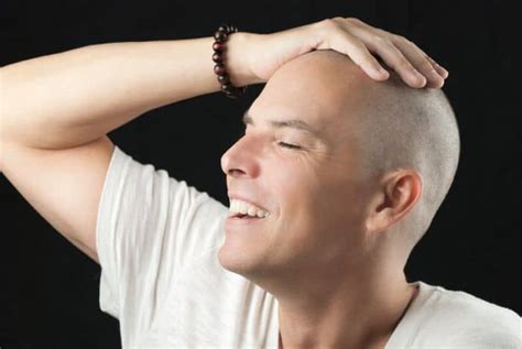 8 Benefits Of Shaving Your Head Bald Plus The Cons 2023