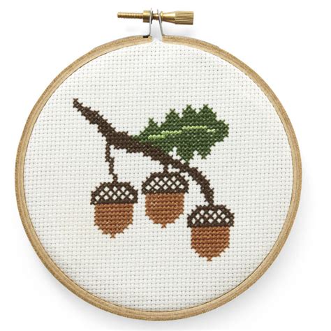 Well you're in luck, because here they come. Acorn Craftiness - Katherines Corner