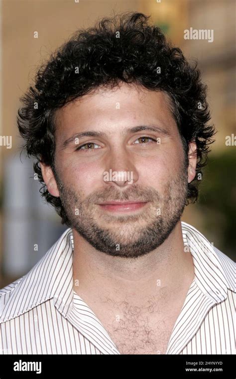 Jeremy Sisto Attends The Premiere Of Hbo S Six Feet Under Fifth