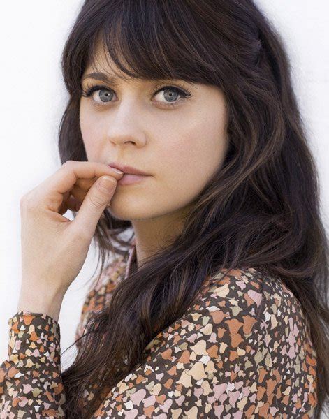 Fashion Files Zooey Deschanel A Chick Named Hermia