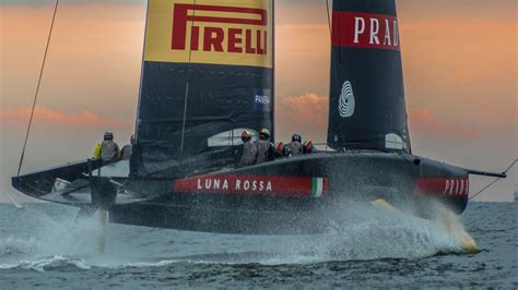 Luna rossa is a hidden gem! Quando il diavolo veste Prada: parla il velista Pietro ...