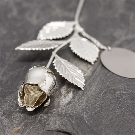 A great place to find engraved gifts, wedding gifts, personalised gifts, wedding. Personalised Silver Plated Rose | The Gift Experience