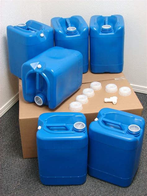 16 Best Water Storage Containers For Emergencies Storables