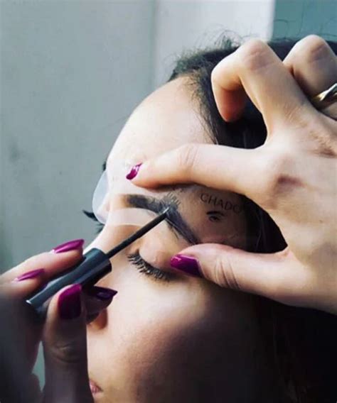 chado pochoirs dartiste pour sourcils artist eyebrow stencils