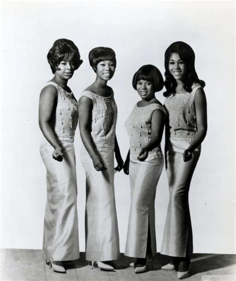 Top 12 Girl Groups Of The 1960s ~ Vintage Everyday