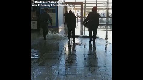 Jfk Terminal Gets Drenched After Water Main Break Video Abc News