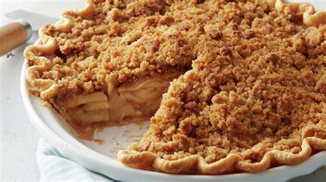 Apple slab pie with crumb topping is perfect pie for the holidays! Dutch Apple Pie Recipe - Pillsbury.com
