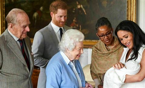 Каким на самом деле был первый брак меган маркл? New parents Meghan Markle and Prince Harry honor Princess ...