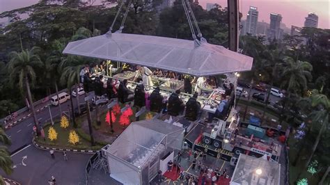 Kee Hua Chee Live Dinner In The Sky Takes Fine Dining By Hilton Kl To