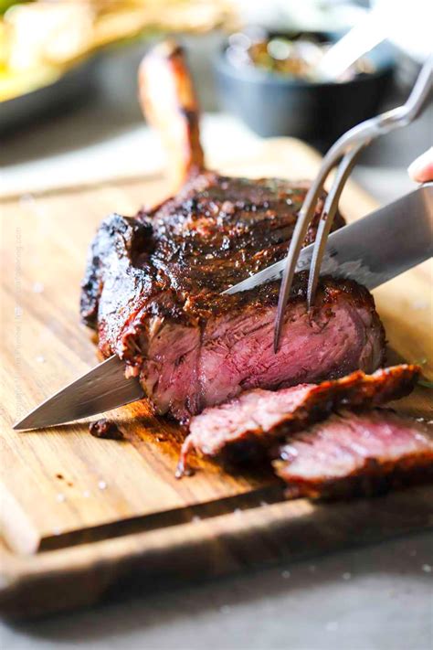 Top Three Ways To Perfectly Cook A Tomahawk Ribeye Steak In 2021