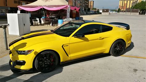 2016 Mustang Gt350r Triple Yellowblack Wred Racing Stripe Built