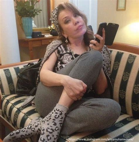 You should never modify a list that your iterating over using for x in list if you are using a while loop then it's fine. Певица Азиза выехала на сцену в инвалидном кресле