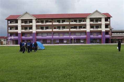 Perkhemahan perdana kadet polis 2019 23 … 24.04.2021 · kadet polis smksbu friday, 18 january 2013. Kor Kadet Polis SMK Telok Gadong: Kem Sehari Kadet Polis ...