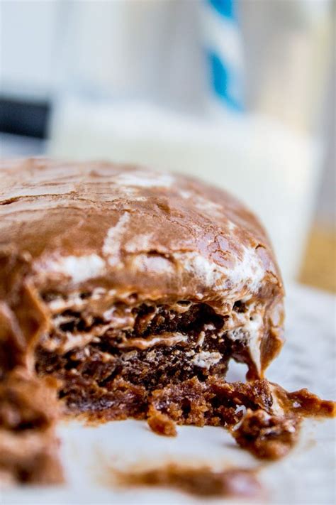 Mississippi Mud Cake By The Food Charlatan Recipe Mississippi Mud
