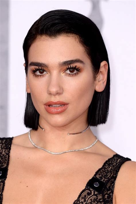 Caramel chunky highlights are the color of the season. DIFFERENT 2019 SHORT HAIRCUTS YOU CAN DO AT HOME ...