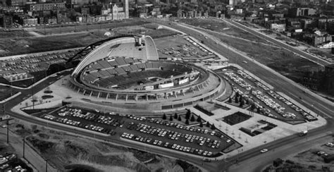 Mellon arena's roof has rarely been opened in recent years. Mellon Arena - CLOSED - 15 Photos & 13 Reviews - Stadiums ...