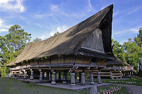 Lebih Jauh Mengenai Arsitektur Vernakular Indonesia Construction Plus