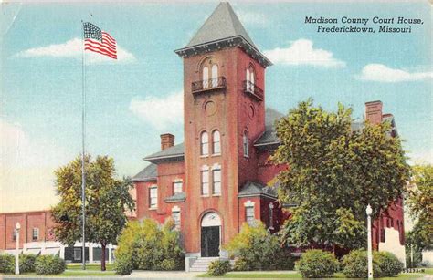 Fredericktown Missouri Madison County Court House Vintage Postcard