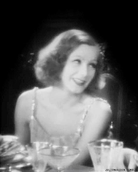 Denunciando Vintage Celebrity Gifs Greta Garbo Para Andrewmack