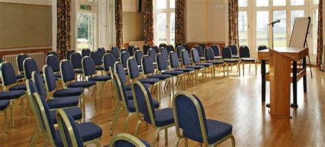Choosing the right seating arrangement for your event - News