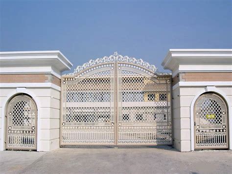 iron gates  luxury design  impressive main gate entrance design   awesome  home