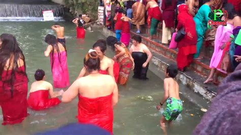 Swastani Salinadi Mela Holy Open Bath In Salinadi Nepal शालीनदिमा यस्तो पनि देखियो Youtube
