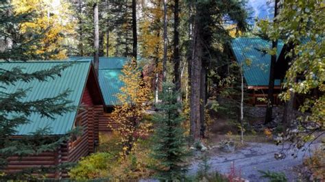 Cathedral Mountain Lodge Prices And Reviews Field British Columbia