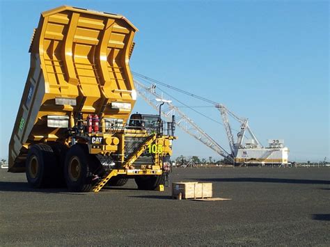 Dragline Operator Coal Mining Bowen Basin Australia Iminco Mining